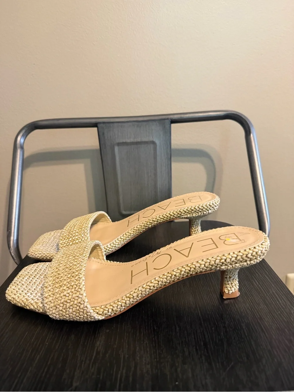 Beach by Matisse Capricorn Raffia Kitten Heel Slides Size 9